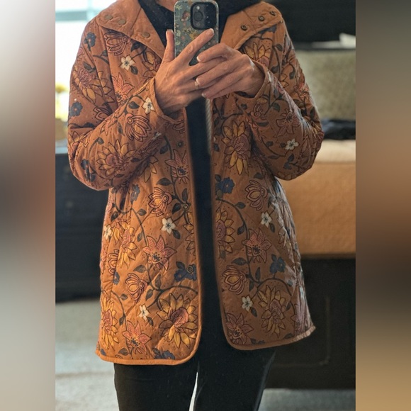 Marine Layer Reversible Quilted Jacket - Picture 7 of 7